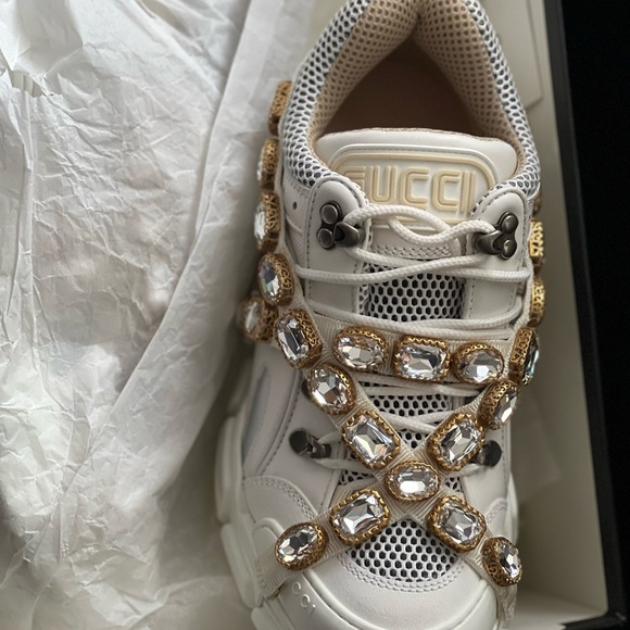 New Gucci Flashtrek white with stones size 39 with box and dust bag - Picture 12 of 12